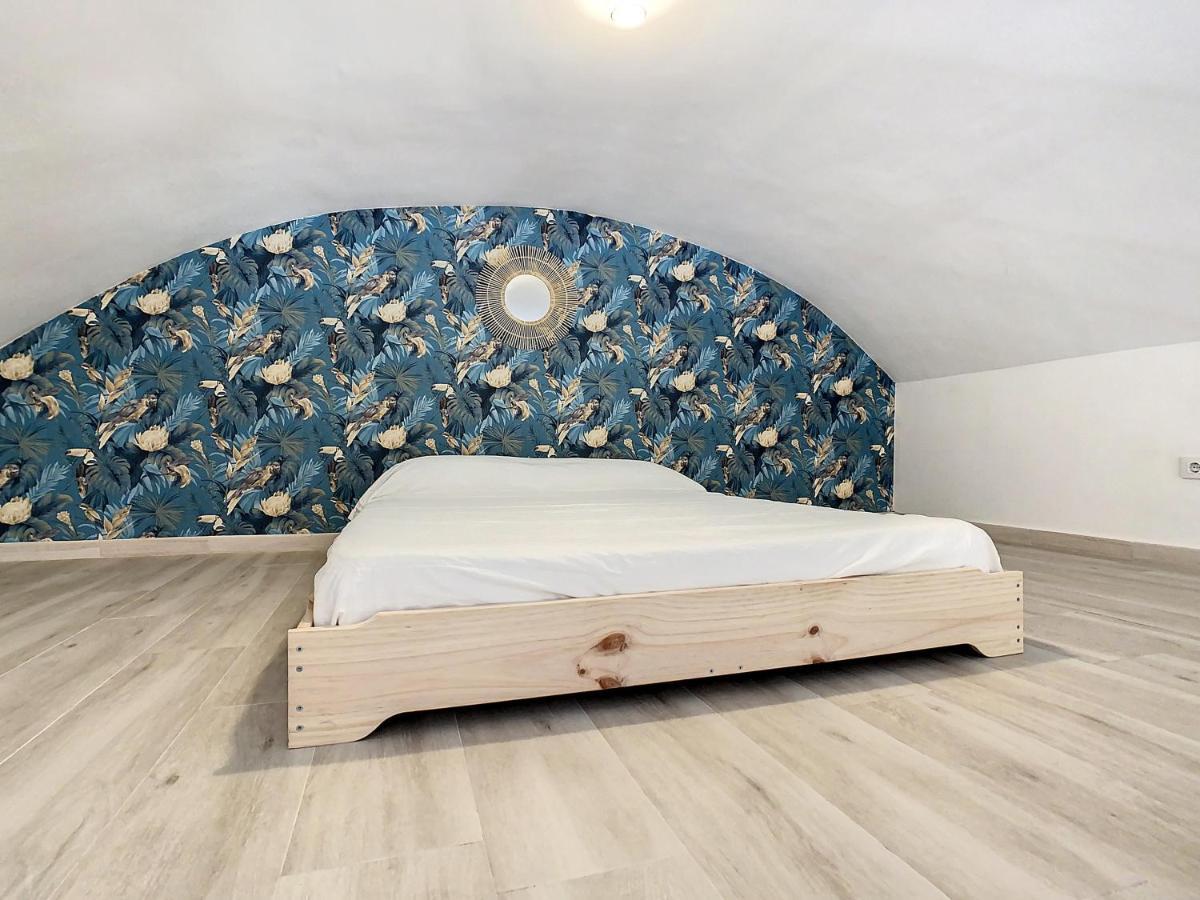 Apartcity Triana Севилья Экстерьер фото
