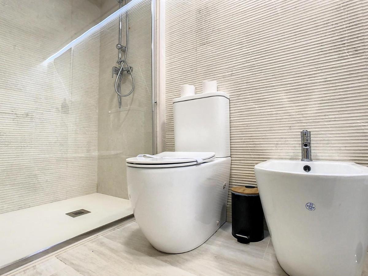 Apartcity Triana Севилья Экстерьер фото