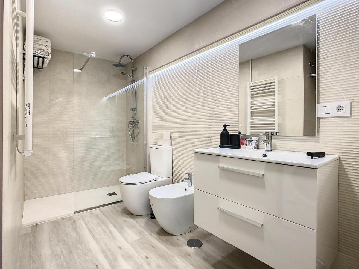 Apartcity Triana Севилья Экстерьер фото