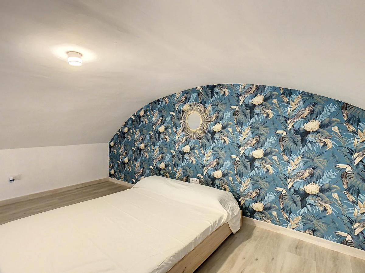 Apartcity Triana Севилья Экстерьер фото
